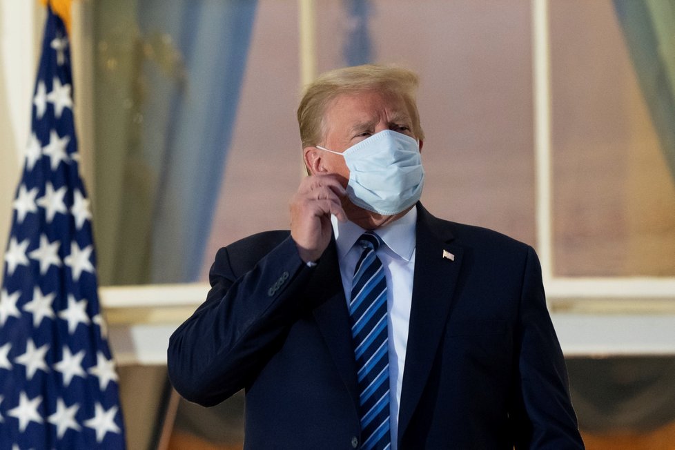 Americký prezident Donald Trump se vrátil z nemocnice do Bílého domu (5. 10. 2020)