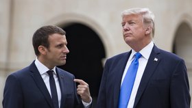 Donald Trump a francouzský prezident Emmanuel Macron při setkání v Paříži