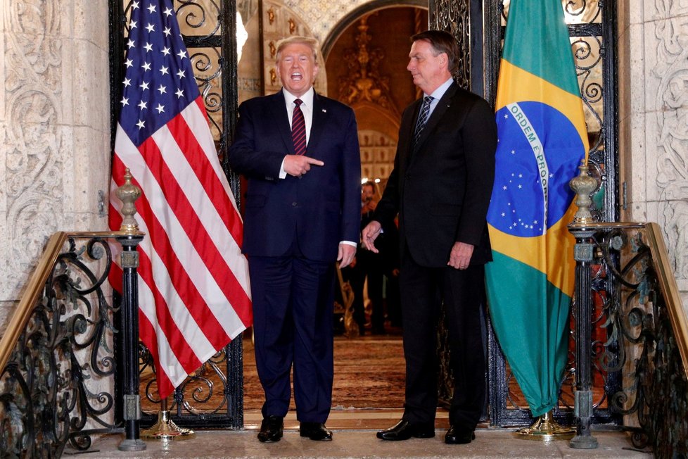 Setkání americké a brazilské delegace v Trumpově sídle v Palm Beach (7. 3. 2020)