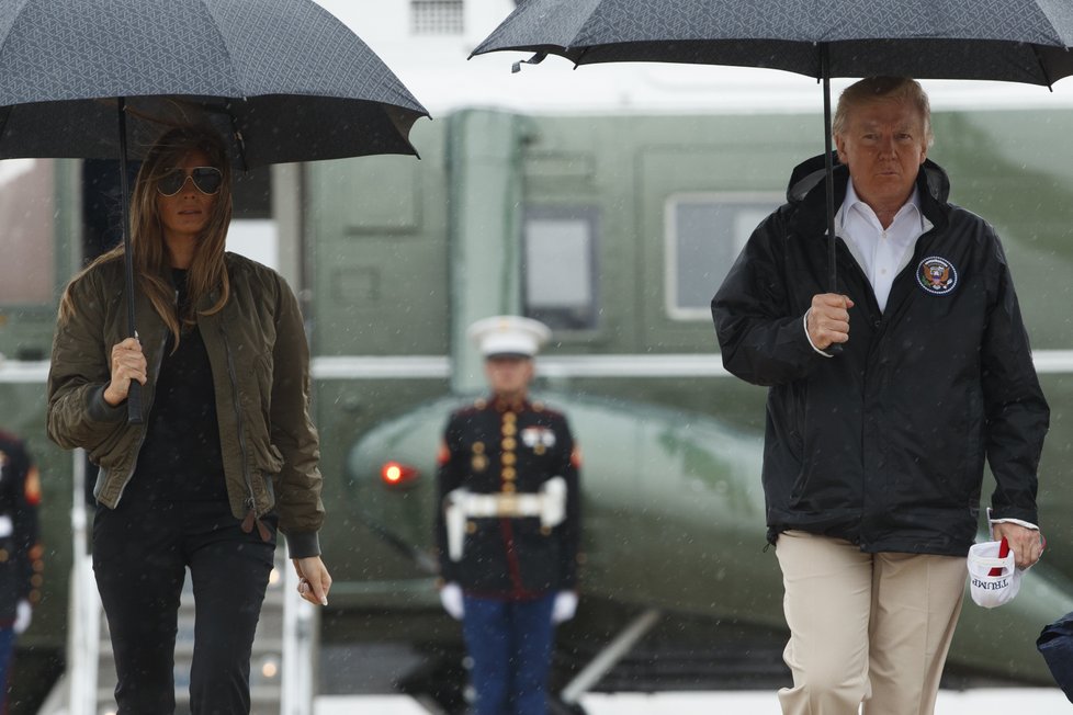 Donald Trump a Melania Trump na cestě do Texasu