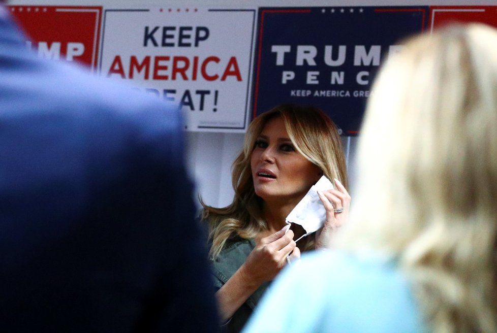 Melania Trumpová v kampani v Pensylvánii podpořila svého manžela Donalda Trumpa (27. 10. 2020)