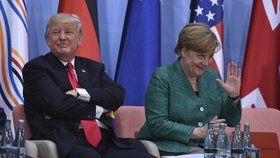 Americký prezident Donald Trump a německá kancléřka Angela Merkelová na summitu G20