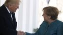 Donald Trump poprvé přivítal Angelu Merkelovou