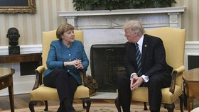 Angela Merkelová a Donald Trump na setkání v Bílém domě