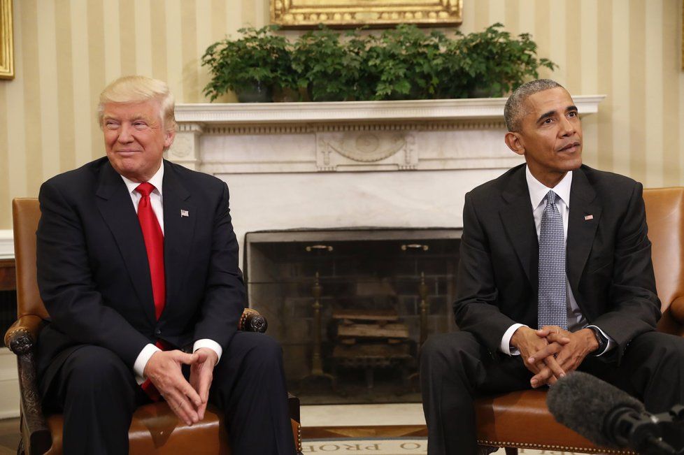 Nastupující a končící prezident USA: Donald Trump a Barack Obama