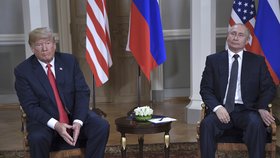 Zatímco prezident USA Donald Trump (72) si setkání se svým ruským protějškem v Helsinkách pochvaluje, světová média ho kritizují: byl jako poslušný pejsek na vodítku v rukou Vladimira Putina (65).