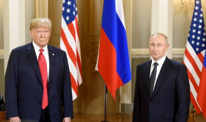 Donald Trump a Vladimir Putin na summitu v Helsinkách (16. 7. 2018)