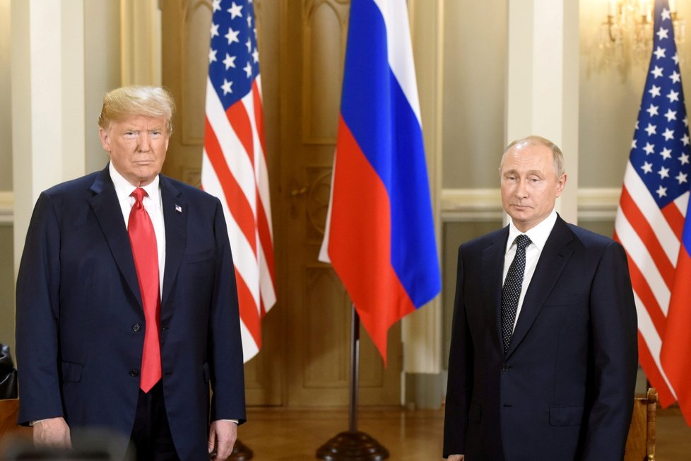 Donald Trump a Vladimir Putin na summitu v Helsinkách (16. 7. 2018)