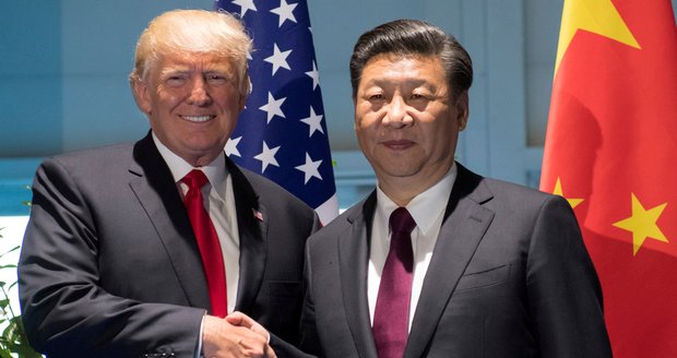 Trump řešil hrozbu KLDR s čínským prezidentem. Armádou straší i Venezuelu