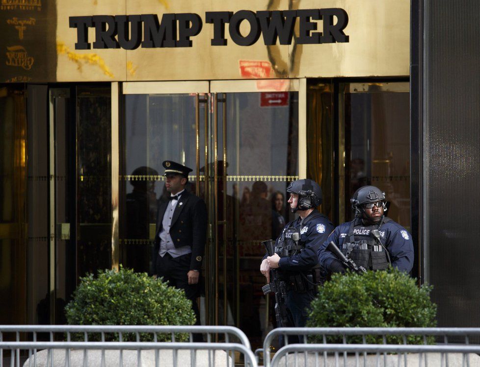 Trump Tower je nyní jedním z nejstřeženějších míst na světě.