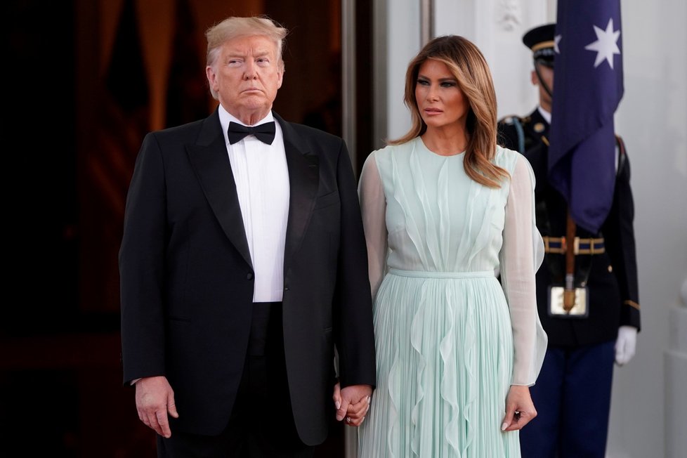 Americký prezident Donald Trump a jeho žena Melania před Bílým domem (21. 9. 2019))