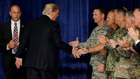 Trump nařídil armádě zbavit se transgenderových vojáků