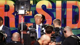 V další televizní debatě se republikánští kandidáti pustili do Donalda Trumpa.