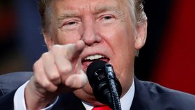 Trump: Mé jaderné tlačítko je větší a mocnější než Kimovo