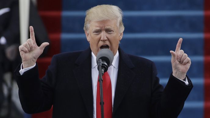 Donald Trump pronáší inaugurační řeč.