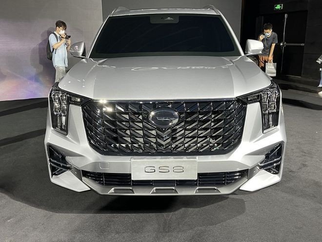 Trumpchi GS8