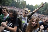 Kam v létě za hudbou? Festivaly nabízejí Offspring, Kabáty i Jakeše