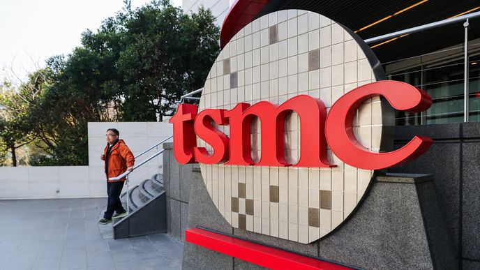 TSMC je tchajwanská společnost, která je největším smluvním výrobcem polovodičů (čipů) na světě. TSMC je tchajwanská společnost, která je největším smluvním výrobcem polovodičů (čipů) na světě.