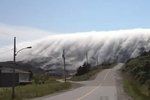 Vlna mlhy se přehnala přes ostrov Newfoundland