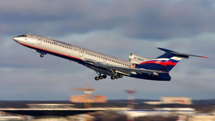 Tu-154 v barvách Aeroflotu. Ruský vlajkový dopravce byl hlavním provozovatelem těchto Tupolevů, z flotily je vyřadil v roce 2009