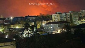 ONLINE: Útok na klíčový ruský ropný terminál! Nálet dronů, výbuchy, požár