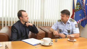 Policejní prezident Tomáš Tuhý v rozhovoru pro Blesk s reportérem Marcelem Mihalikem