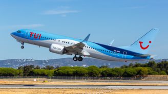 Největší německá cestovka krvácí, panika investorů dusí akcie aerolinek a námořníků Největší německá cestovka krvácí, panika investorů dusí akcie aerolinek a námořníků