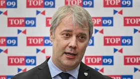 Problém budoucího ministra: Tuleja publikoval sporné články, Fialovi za ně stačila omluva