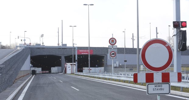 Tunel Blanka vyjde na 37 miliard korun