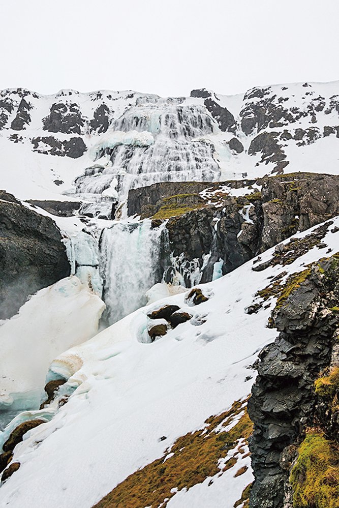 Český tunel v západních fjordech zjednoduší přístup k vodopádu Fjallfoss