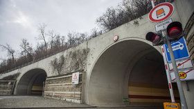 V rámci víkendové údržby proběhne noční uzavírka tunelů Mrázovka a Blanka.