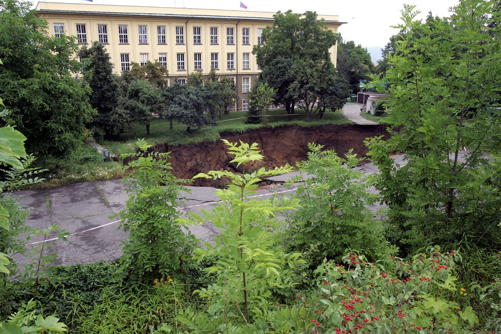 Propadlý tunel Blanka