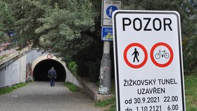 100leté uzavření Žižkovského tunelu? Naštěstí jen omyl.