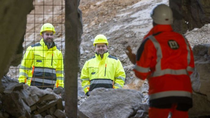 Slavnostní proražení tunelu Homole na stavbě D35 Ostrov - Vysoké Mýto, 15. prosince 2025, Vysoké Mýto. Slavnostní proražení tunelu Homole na stavbě D35 Ostrov - Vysoké Mýto, 15. prosince 2025, Vysoké Mýto.