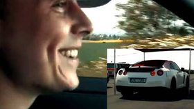 Igor B. řídil bílý Nissan