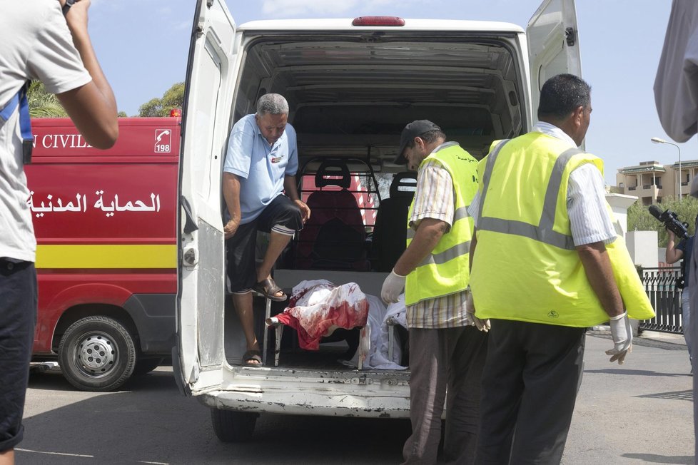 Masakr v Tunisku: Zběsilé řádění střelce na pláži v letovisku Sousse