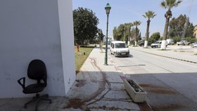 Místo teroristického útoku v centru Tunisu: Teroristé vraždili v muzeu