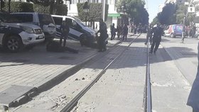 Centrem Tunisu otřásl výbuch, šlo o sebevražednou atentátnici.