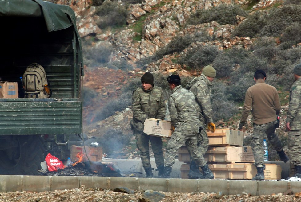 Turecká operace v Afrínu si už vyžádala 18 civilních obětí