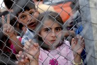 250 milionů dětí vyrůstá za války. UNICEF v šoku: „Proč jim Visegrád nepomůže?“