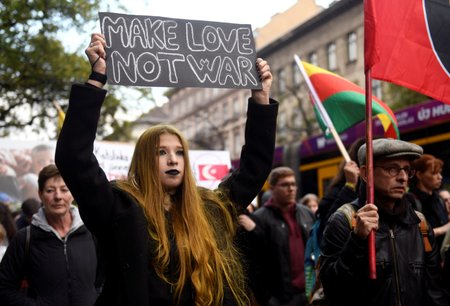 Protesty během maďarské návštěvy tureckého prezidenta Erdogana v Budapešti (7. 11. 2019)