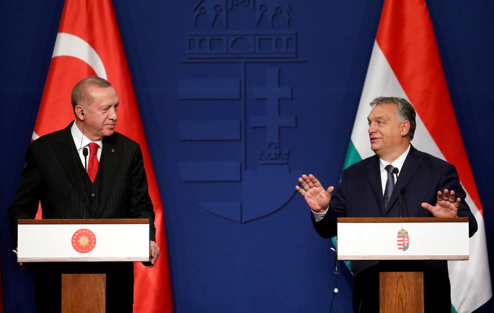 Turecký prezident Recep Tayyip Erdogan a maďarský premiér Viktor Orbán během návštěvy Maďarska (7. 11. 2019)