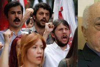 Čistka pokračuje: Kvůli tureckému puči je dalších 6000 lidí bez práce