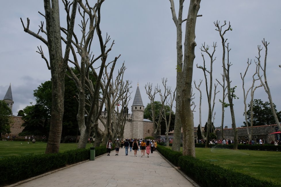 Istanbul - vchod do Topkapi.