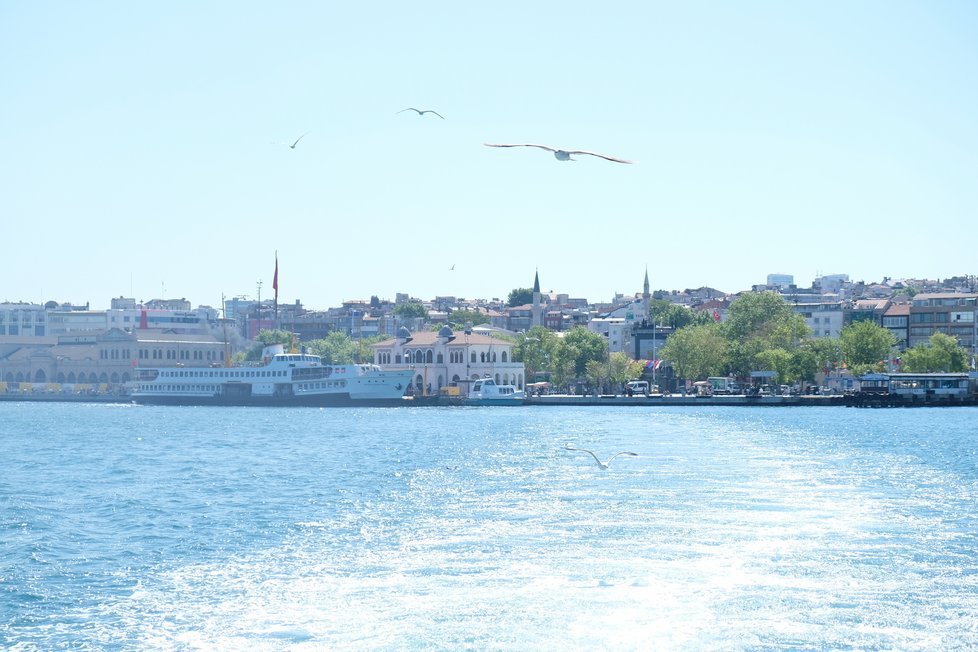 Istanbul, výhled z lodě.