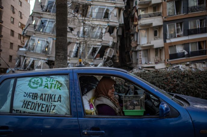 Vítěz kategorie Aktualita je Martin Divíšek se sérií fotografií ze zemětřesení v Turecku.