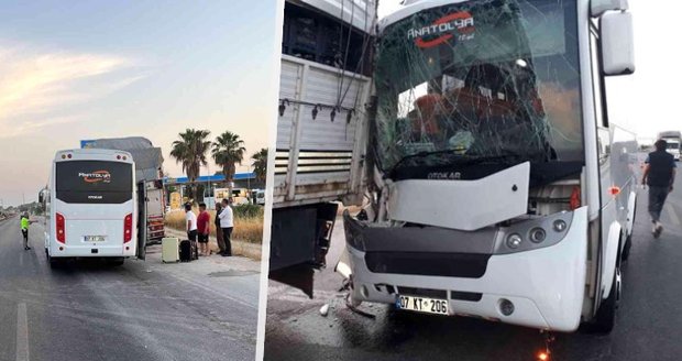 Nehoda autobusu s turisty. Při havárii se zranila Češka Hedvika.