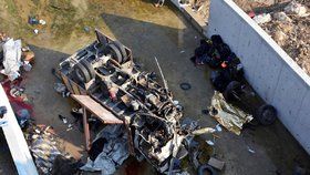 Při nehodě náklaďáku v Turecku zemřelo 22 lidé včetně několika dětí