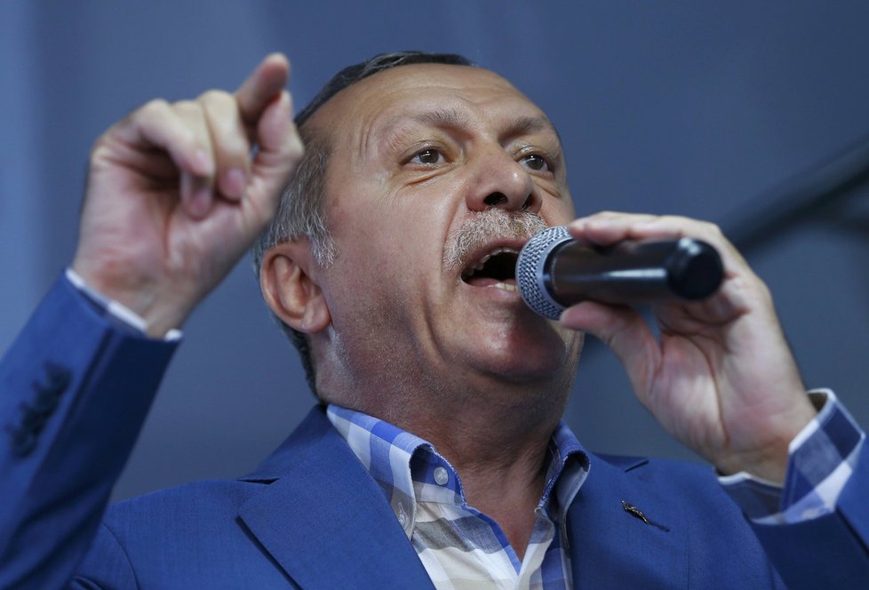 Erdogan v sobotu během řeči ke svým stoupencům