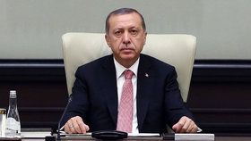 Týden po státním převratu: Kam se řítí Erdoganovo Turecko?